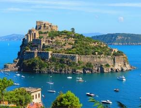 Entré till Castello Aragonese