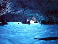 Utflykt till Grotta Azzura