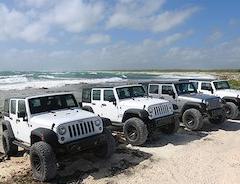 Åka i häftiga Jeepar