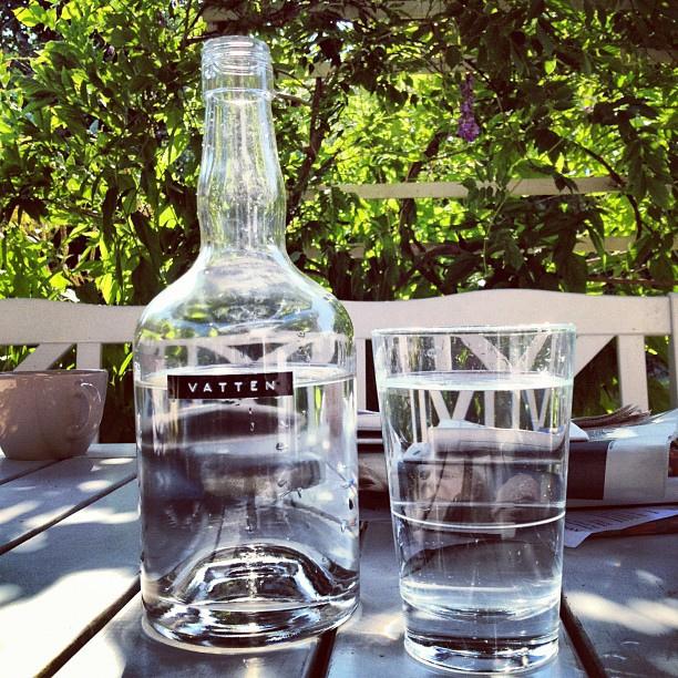 ett hem - vattenkaraff