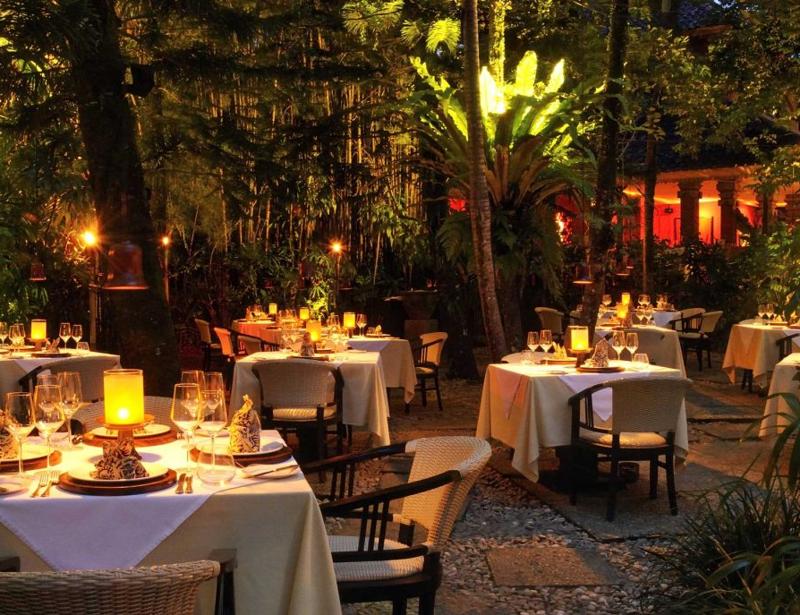 Mozaic Restaurant, avsmakningsmeny & vinpaket