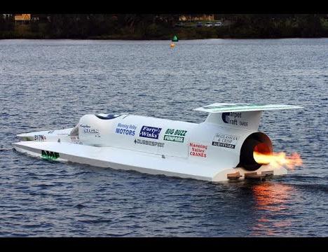 Snabbåt till fastlandet