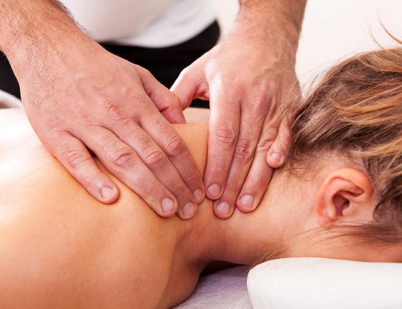 Massage för två över vatten