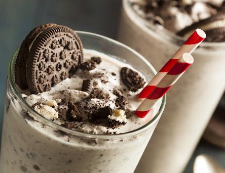 Milkshake til Øyvind og iskaffe til Magnhild