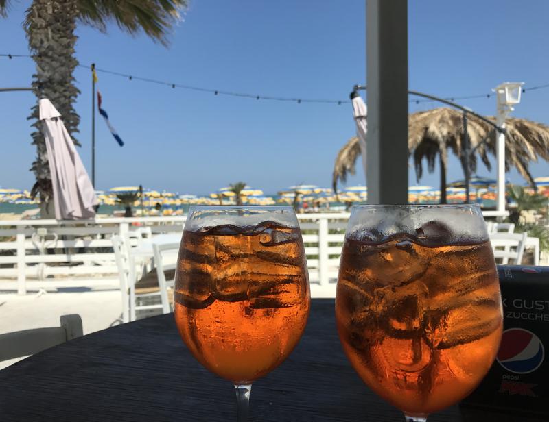 Aperol Spritz på balkongen