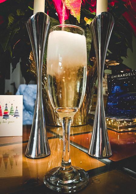 Airport drinks and snacks