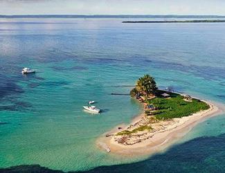 Eco-kryssning och snorkling i korallrev