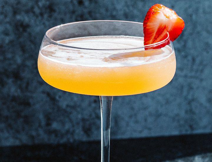 Smådalarö gård: Cocktails i Bloms bar