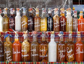 Besök på romdestilleri